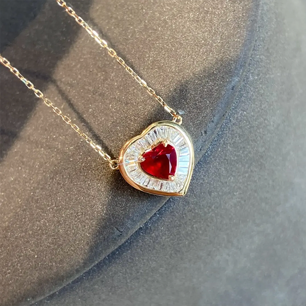 Cadena De Corazon Eterno