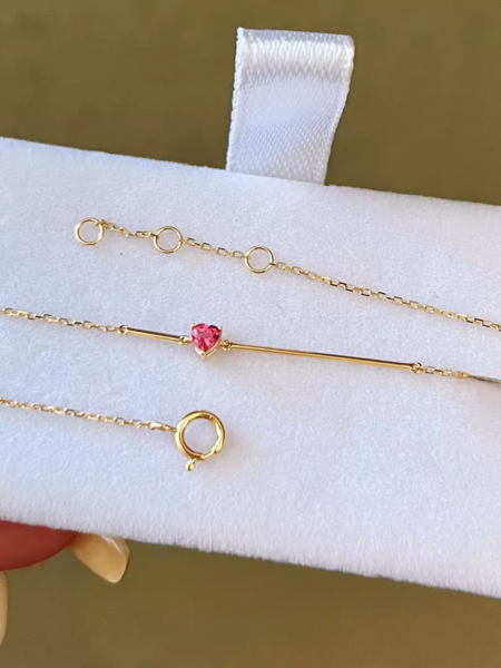 pulsera_fina_corazonturmalina_rosa1