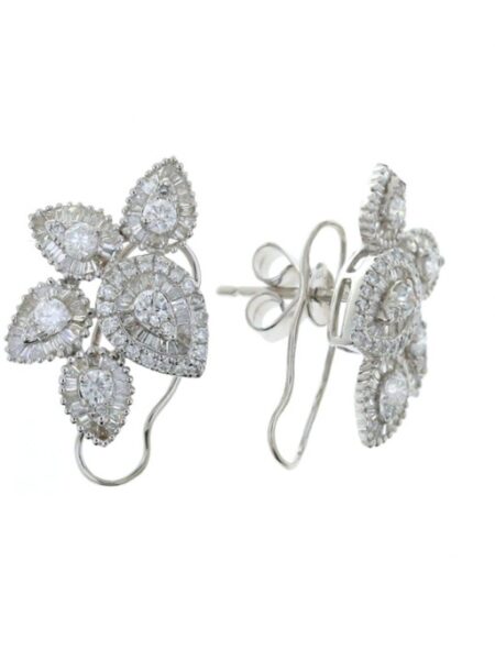 Aretes grandes diseno de hojas con diamantes