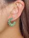 Aretes grandes en forma de C con diamantes y piedras preciosas