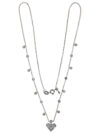 Cadena ideal con corazón y diamantes